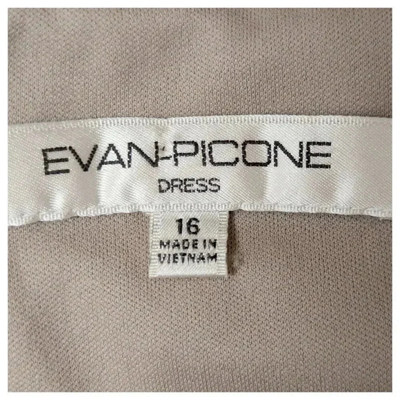 EVAN PICONE Blush Polka Dot Halter Dress Size 16 - Picture 7 of 9